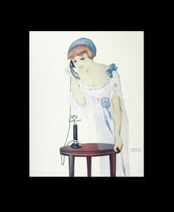 Jeune femme au téléphone.