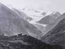 Berge im Kasten. Fotografien aus der Sammlung des Deutschen Alpenvereins, 1870-1914.. KAISER, Friederike (Redaktion) / GOLIN, Aug.: