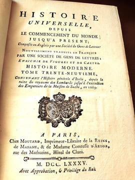 HISTOIRE UNIVERSELLE DEPUIS LE COMMENCEMENT DU MONDE JUSQU'A PRESENT, composée en Anglois par une Société de Gens de Lettres NOUVELLEMENT TRADUITE EN ...