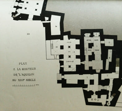 LE MONT SAINT-MICHEL: Histoire de l'Abbaye et de la Ville , étude archéologique et architecturale des Monuments.
Lib. Armand Colin, 1910. . GOUT, ...