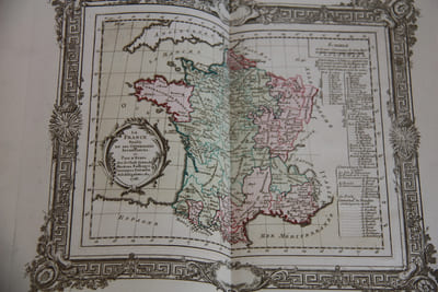 Atlas chorographique historique et portatif des Elections du Royaume. Généralité de Paris 