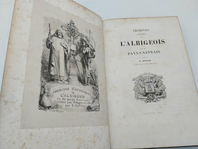 Archives de l'Albigeois et du pays castrais , P. Roger, Rodière éditeur à Albi [1841].
Exemplaire du pasteur Pierre Estrabaud , Loches 1886