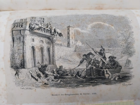 Archives de l'Albigeois et du pays castrais , P. Roger, Rodière éditeur à Albi [1841].
Exemplaire du pasteur Pierre Estrabaud , Loches 1886. 
P. ...