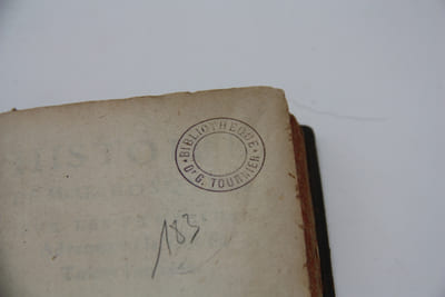 Histoire de M. G. Bosquet sur les troubles advenus en la ville de Tolose l'an 1562, traduite de latin en françois divisée par chapitres.

Toulouse [R. Colomiez] 1595.