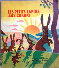 Les petits lapins aux champs