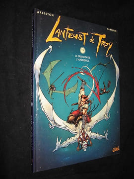 Lanfeust de Troy, tome 5 : Le Frisson de l'haruspice. Arleston