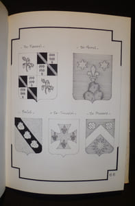 Le combat des Trente. Armorial autour d'une colonne