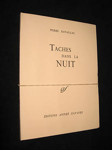 Taches dans la nuit