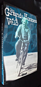 Des grands hommes à vélo