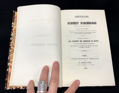 Abécédaire ou rudiment d'archéologie : 1. Architecture religieuse / 2. Architcture Civile et Militaire / 3. Ère gallo-romain (complet en 3 tomes)e