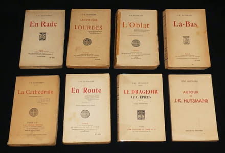 Lot de huit livres de et autour de Huysmans