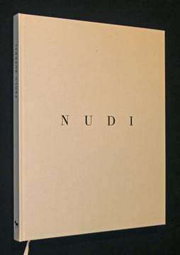 Nudi. Roversi Paolo