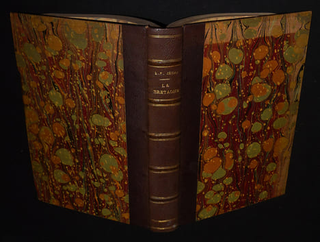 La Bretagne : Esquisses pittoresques et archéologiques. Origines celtiques et nouvelles interprétation des monuments. Vues ethnographiques. Druidisme ...