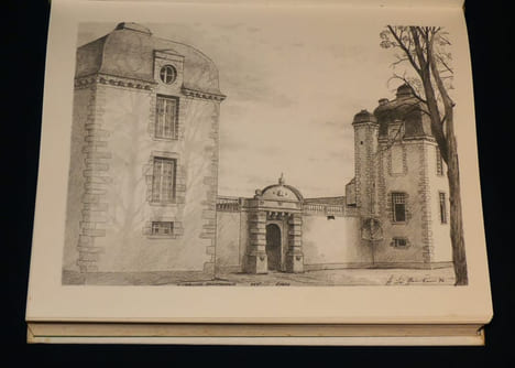 Châteaux et manoirs des Côtes-du-Nord. Queffélec Henri, Le Goinvec Albert