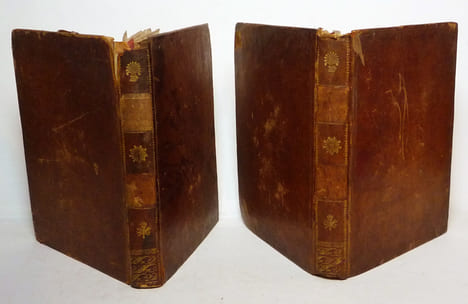 Traité élémentaire d'art militaire et de fortification, à l'usage des élèves de l'Ecole Polytechnique et des élèves des écoles militaires (2 volumes). ...