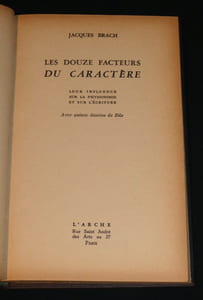 Lot de sept livres sur la graphologie