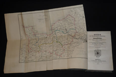 Guide du voyageur en Normandie, ou description historique, pittoresque, monumentale et statistique des principales routes qui traversent cette ...