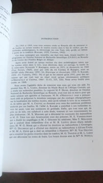 Les tombes du roi Cyirima Rujugira et de la reine-mère Nyirayuhi Kanjogera, description archéologique. VAN NOTEN, Francis L.