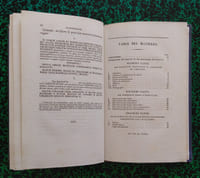 Paléographie des chartes et des manuscrits du Xiè au XVIIè siècle.