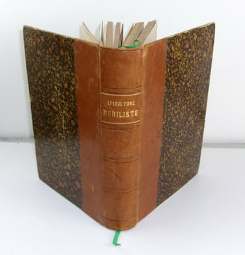 Apiculture Mobiliste - Conduite du rucher - Apiculture moderne. T. Sourbé – Ed. Bertrand – A. L. Clément