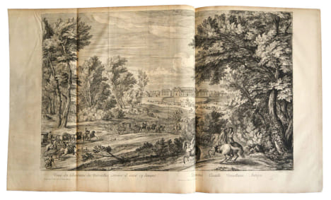 Recueil de 34 estampes, la plupart doubles ou plusieurs fois repliées. [Vues de Versailles, Fontainebleau, Paris, Besançon, Douai, Arras, Saint-Omer, ...