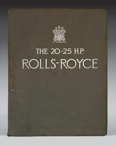 THE 20-25 H.P. ROLLS-ROYCE. Un catalogue commercial luxueusement édité pour présenter la série 20-25 HP mise en vente par Rolls-Royce en 1931.