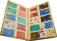 Album d’échantillons de tissu destiné aux maisons de couture. / Album of samples of fabrics meant for the fashion houses. Catalogue avec plus de 1500 échantillons de soie, satin, etc.