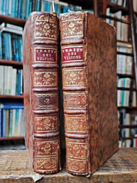 Traité historique et dogmatique sur les apparitions, les révélations, les révélations particulières, avec des observations R.P. dom Calmet.