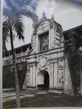 Photographs of Philippines. [PHILIPPINES] [PHOTOGRAPHS] - THOMSON (Gerald)