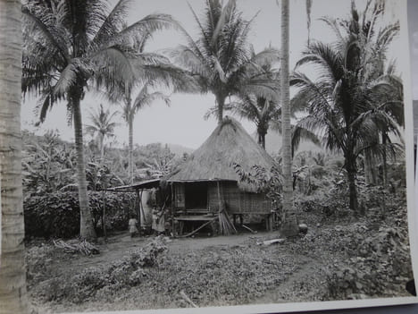 Photographs of Philippines. [PHILIPPINES] [PHOTOGRAPHS] - THOMSON (Gerald)