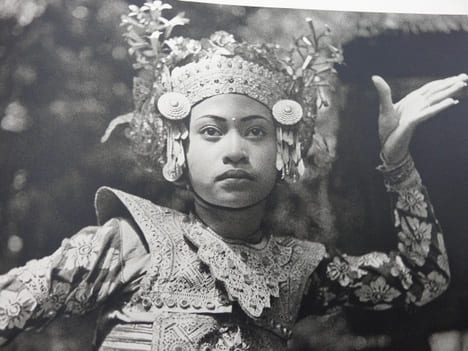 Inseln der Gotter - Iles des Dieux. SCHUH  (Gothard) - [JAVA] [BALI] [SUMATRA] [INDONESIE]  