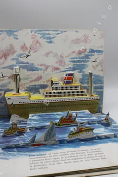 Comment nous voyageons.. [POP-UP - LIVRE EN RELIEF] - VARTANIAN (Raymond).