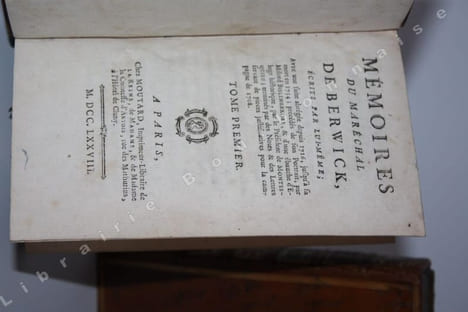 Mémoires du Maréchal de Berwick, écrits par lui-même, avec une suite abrégée depuis 1716 jusqu'à sa mort en 1734 ; précédés de son portrait, par ...