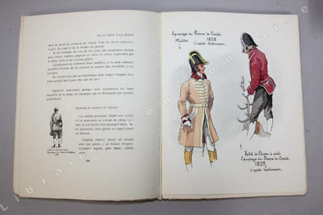 De la cape à la botte. Historique des tenues françaises de vénerie. Préface du baron de Champchevrier.. HALLO (Charles-Jean).