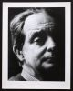 Portrait photographique de Italo Calvino par Bruno de Monès (tirage vintage signé). [Calvino, Italo (1923-1985)] - Monès, Bruno de (né en 1952)