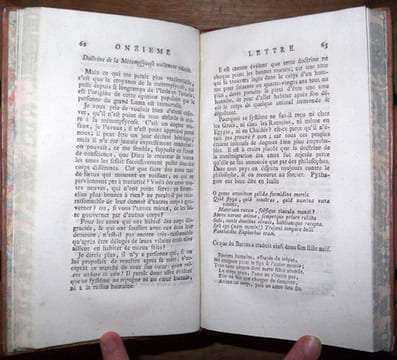 Lettres chinoises, indiennes et tartares. A Monsieur Paw, par un bénédictin. Avec plusieurs autres pieces intéressantes.. [Voltaire]