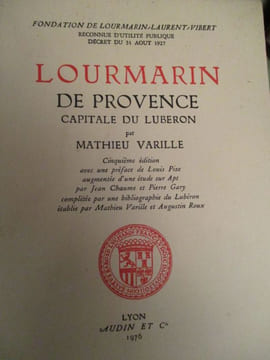 lourmarin de provence capitale du lubéron. varille ( mathieu )