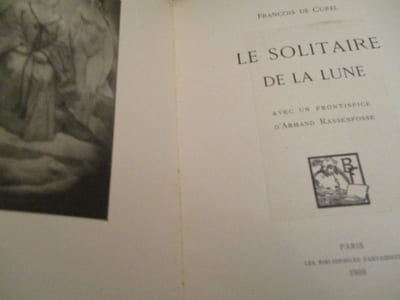 le solitaire de la lune