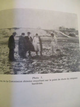 Rapport de la commission scientifique internationale chargée d examiner les faits concernant la guerre bacteriologique en corée et en chine. undefined