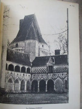 Les chateaux du berri. Soulange-Bodin (Henri)