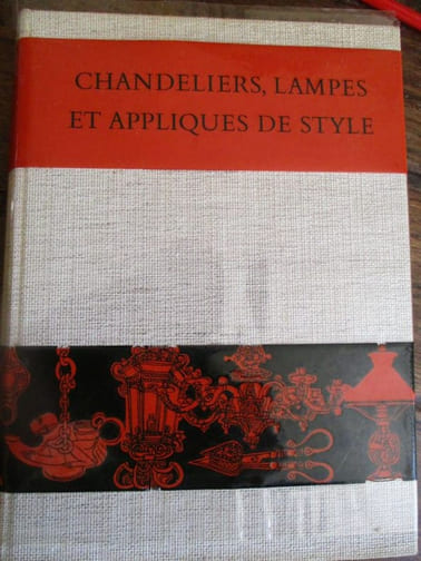 Chandeliers lampes et appliques de style