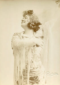 Portrait photographique dans Carmen de Bizet.