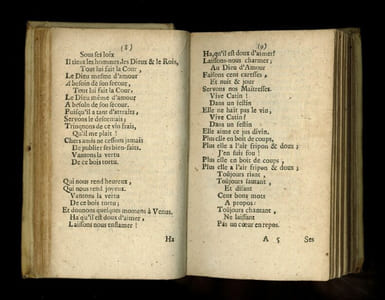 Chansons nouvelles et airs de cour. Nouveau recueil.

Tome I. Troisième édition.

Sur l'imprimé, A Paris, 1691 [i.e. Hollande]

48 pages

Suivi de :

Chansons nouvelles et airs de cour. Nouveau recueil.

Tome II. Seconde édition.

A Paris, chez Antoine Raflé, 1690 [i.e. Hollande]

48 pages

Suivi de :

Chansons nouvelles et airs de cour. Nouveau recueil.

Tome III.

Sur l'imprimé, A Paris, 1691 [i.e. Hollande]

48 pages

Suivi de :

Chansons nouvelles et airs de cour. Nouveau recueil.

Tome IV. Troisième édition.

Sur l'imprimé, A Paris, 1691 [i.e. Hollande]

48 pages

Suivi de :

Chansons nouvelles et airs de cour et d'opéra. Nouveau recueil.

Tome V. Seconde édition.

A Paris, chez Antoine Raflé, 1690 [i.e. Hollande]

48 pages

Suivi de :

Chansons nouvelles et airs de cour et d'opéra. Nouveau recueil.

Tome VI. Troisième édition.

Sur l'imprimé, A Paris, 1691 [i.e. Hollande]

29 pages et 20 pages non chiffrées (table pour les tomes I à VI)

Suivi de :

Chansons nouvelles et airs de cour et d'opéra. Nouveau recueil.

Second volume. Tom. I.

A Paris, chez Antoine Raflé, 1690 [i.e. Hollande]

48 pages

7 tomes reliés en 1 volume in-16 (13 x 8 cm | Hauteur des marges : 122 mm)