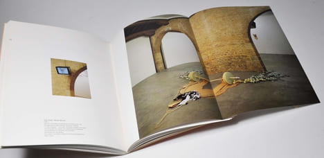 Périls et colères. Tonet AMOROS, Matthew BARNEY, CLEGG & GUTTMANN, Asta GRÖTING, Fabrice HYBERT, Thomas RUFF, Andres SERRANO, Cindy SHERMAN. ...