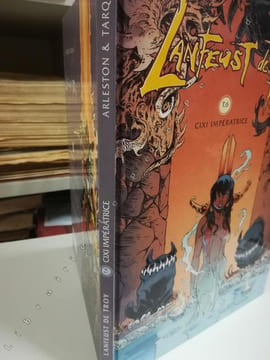 Lanfeust de Troy Tome 6: Cixi l'impératrice. Première édition. ARLESTON (scénario), TARQUIN (dessins) - Lencot (couleurs)