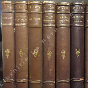 Oeuvres complètes de Pierre Loti en 15 volumes : Le pêcheur d'Islande - Le mariage de Loti - Ramuntcho - Le roman d'un enfant - Mon frère Yves - Un pèlerin d'Angkor suivi de Le livre de la pitié et de la mort - La mort de Philae - La troisième jeunesse de Madame Prune - Prime jeunesse suivi de Un jeune officier paure - Les désenchantées - Matelot - Le roman d'un saphi - Aziyadé - Madame Chrysanthème -Vers Ispahan