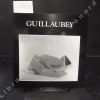 Guillaubey. Sculptures - Peintures - Dessins. Catalogue d'exposition du 17 novembre 1993 au 9 janvier 1994.. COLLECTIF - Photographies de René Munch - ...