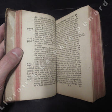 Si la torture est un moyen seur à verifier les crimes secrets; dissertation morale et juridique, par laquelle il est amplement traitté des Abus qui se ...