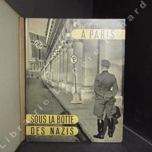 Tome 1 (1944) : A Paris sous la botte des nazis (Jean Eparvier) - Tome 2 : Un an. Texte de A.-G. Leroux. Photographies de Roger Schall, Maurice Jarnoux, Raymond Mejat, De Morgoli & Reporters d'agences. Gravures de Elie Bertillot - Tome 3 : Victoires des Français en Italie. 8 mois de campagne vus par les correspondants de guerre (3 volumes)