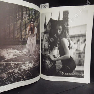 ACNE PAPER. 7th Issue : The Alexander The Great tapestries. From the Princes Doria Pamphilj collection - Odi et Amo. Photographs by Daniel Jackson, styling by Mattias Karlsson - Oliver Goldsmith, Eyewear Designer - Pankaj Mishra, Political Essayist and Novelist - Noam Chomsky, Linguist and Philosopher - Mademoiselle Coco. Photographs by Serge Leclon, Styling by Roxane Danset - ...